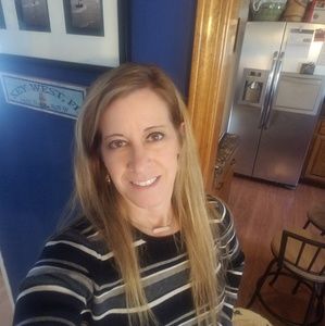 Meet your Posher, Marie